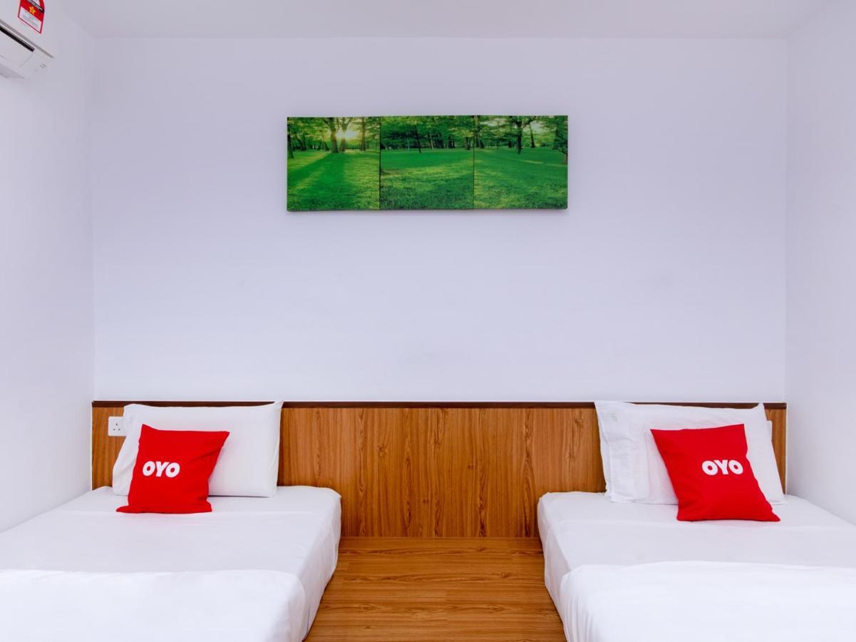 Hotel Oyo 89345 Api-Api Gh à Kota Kinabalu Extérieur photo